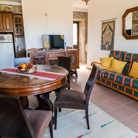 Idyllic In Fornos + Pool! Villa Fornos (Aveiro)