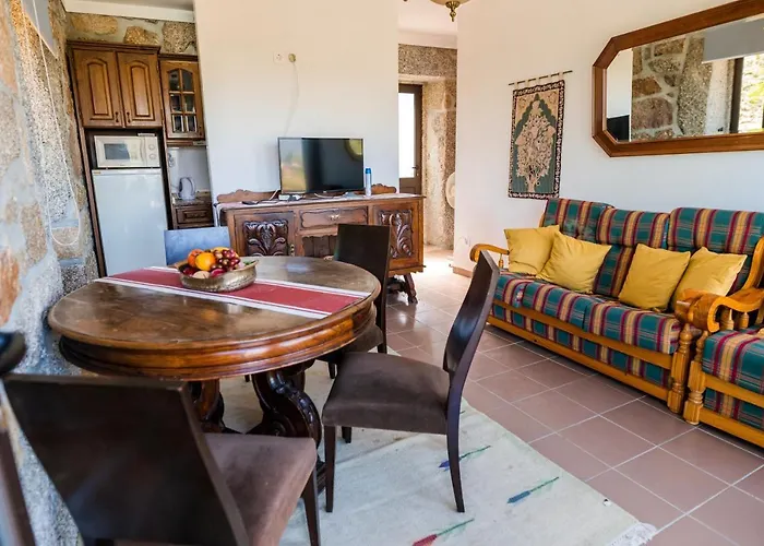 Idyllic In Fornos + Pool! Villa Fornos (Aveiro)