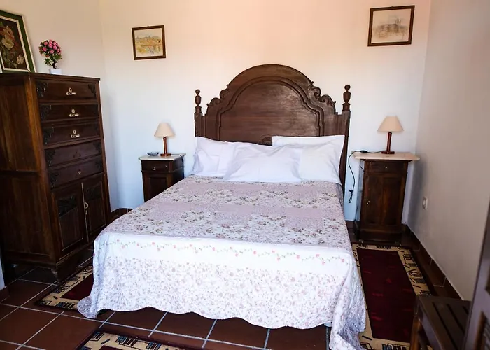 Villa Idyllic In Fornos + Pool!